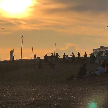 Poets Rest, Free Parking, Ev Socket Fees Apply Walk To Beach ブライトン エクステリア 写真